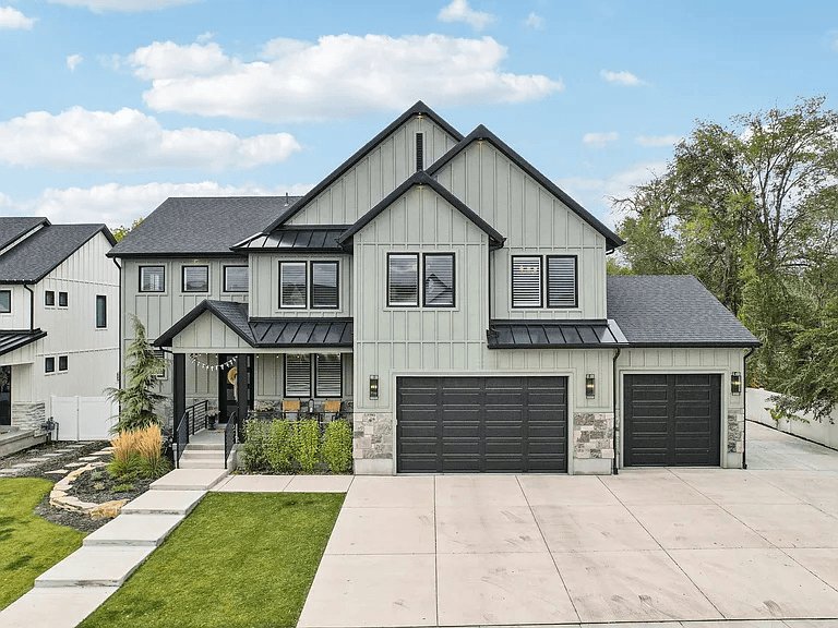 The Mapleton modern farmhouse